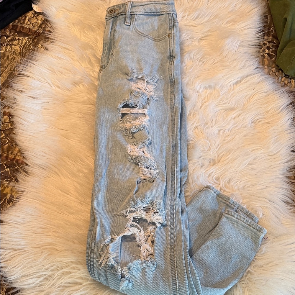 Hollister Light Blue Ripped Skinny Jeans Ultra High Rise Mom Jeans